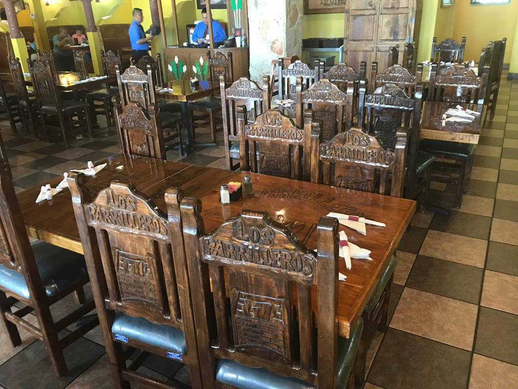 Los Parrilleros Mexican Grill